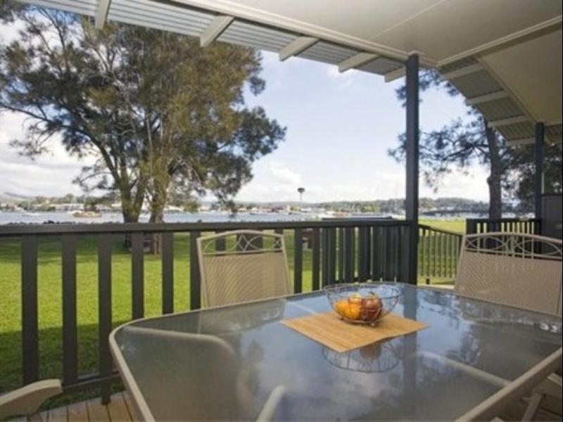 Big4 Batemans Bay At Easts Riverside Holiday Park Exterior photo